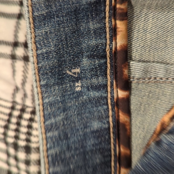 Utility Jeans - Picture 7 of 7